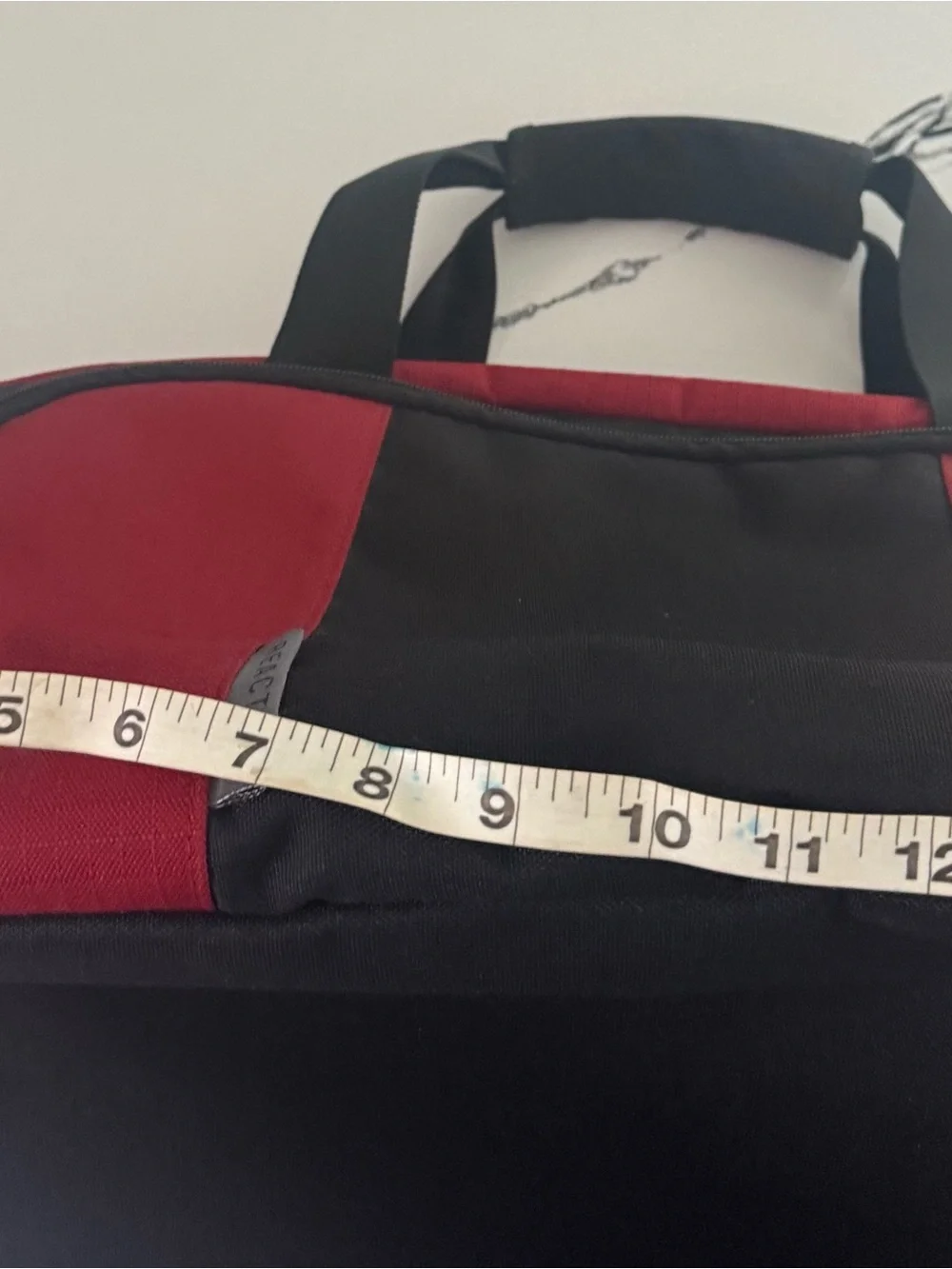 Kenneth Cole Reaction Men's Red & Black Duffel Bag